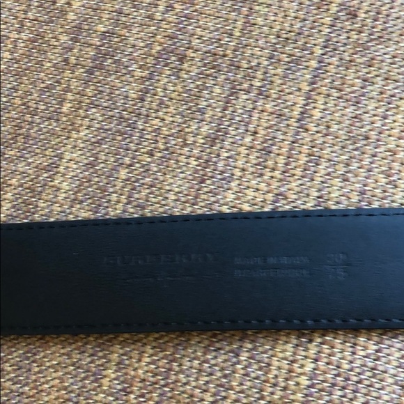 Burberry Belt Size 30 - Picture 6 of 6